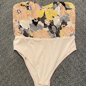Seven Wonders Snap Dragon Bodysuit, floral 16249